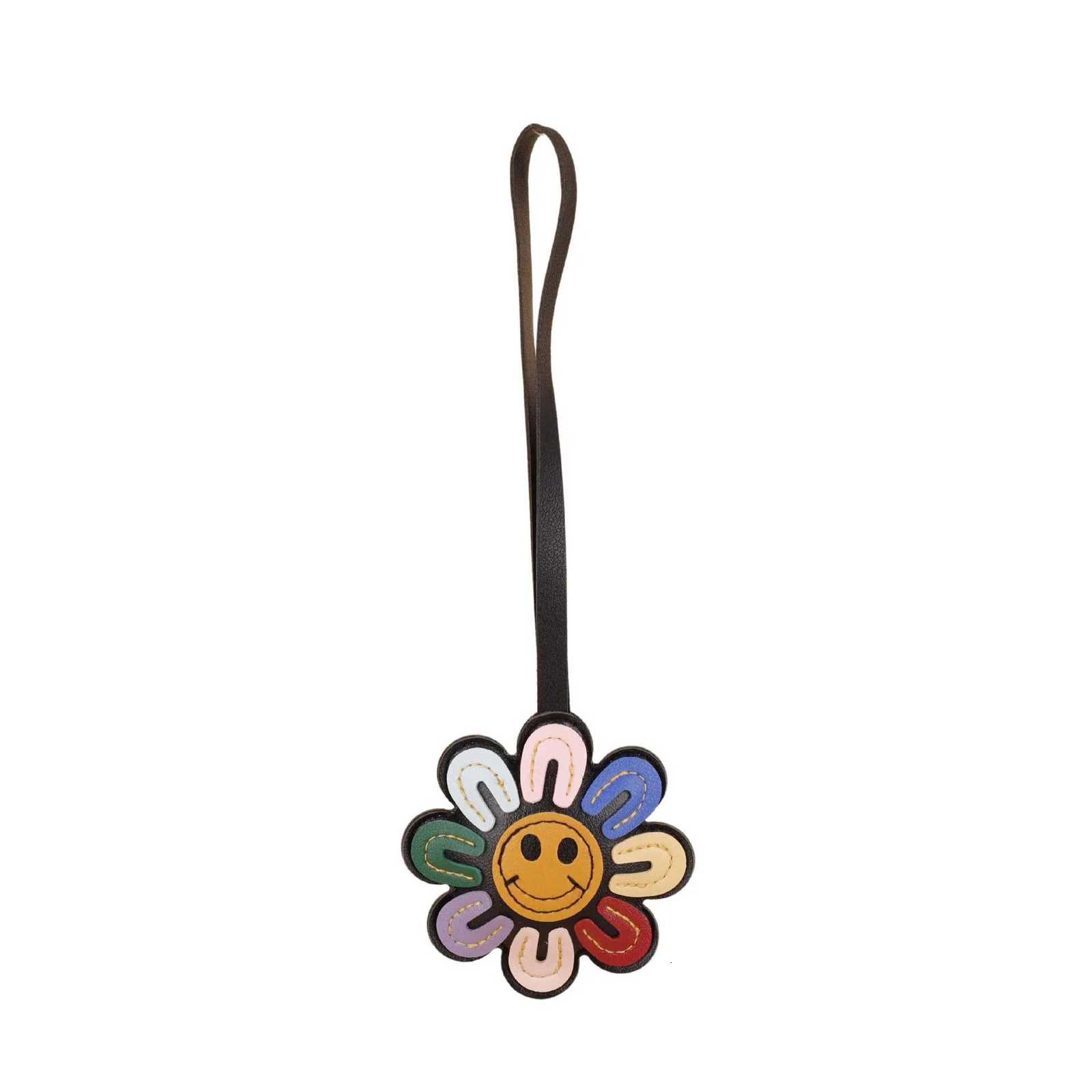 ute trendy fashion smile daisy sunflower bag charm pendant keychain leather keyring handbag backpack charm accessories pendant Y250815