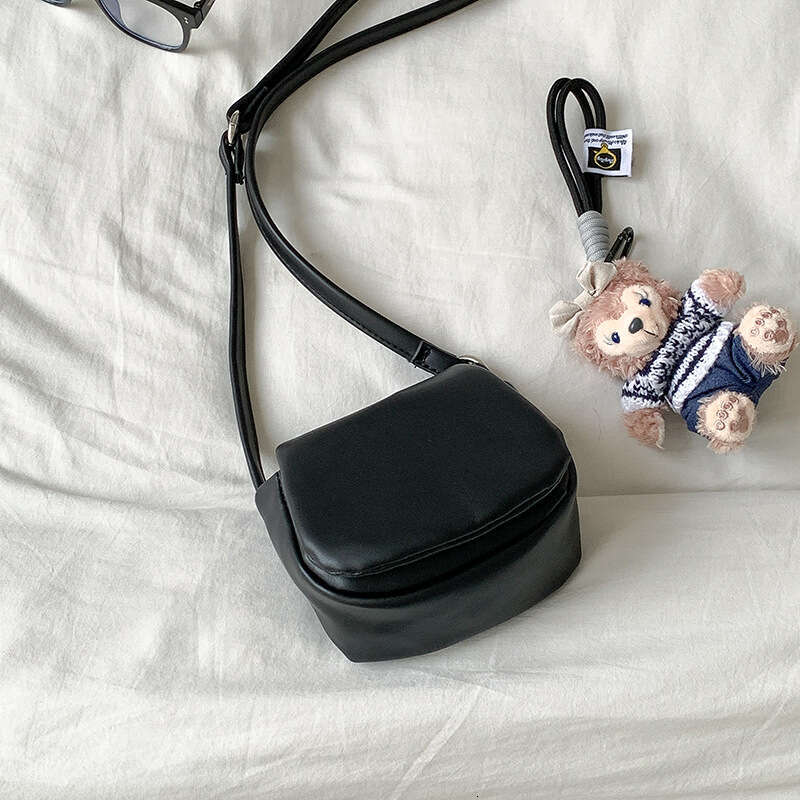 Summer New Red Flap Crossbody Small for Women Versatile High-end Bags Designer Women PU Soft Leather Student Compact Simple Mini Bag