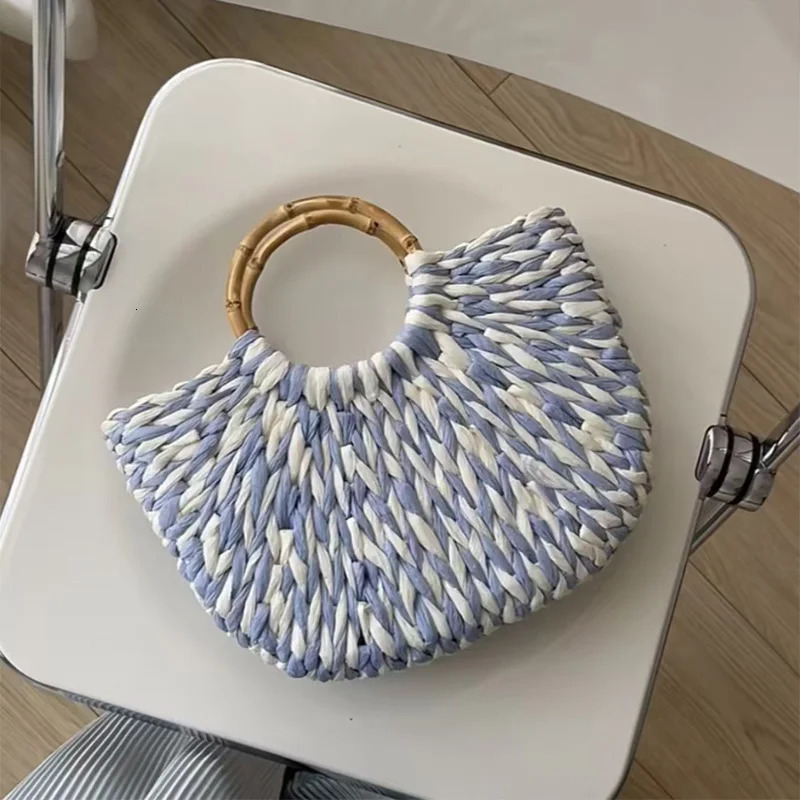 Handmade Shell Bag Unique Creative Summer Fairy Wood Handle Elegant Banquet Commuting Versatile Handbag 250809