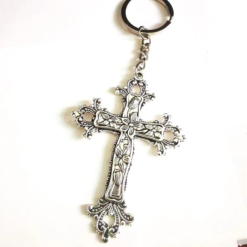 1pcs Vintage Goth Cross Keychain Car Women Men Bag Accessories Jewelry Gifts Keyrings Wholesale Holder 250804