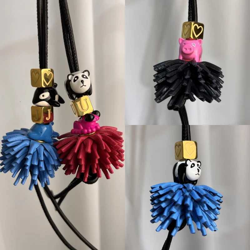 Popular French Flower Bag Pendant DIY Cute Quality Leather Flower Keychain Necklace Pendant Ornament Jewelry Bag Pendant Gift Y250815