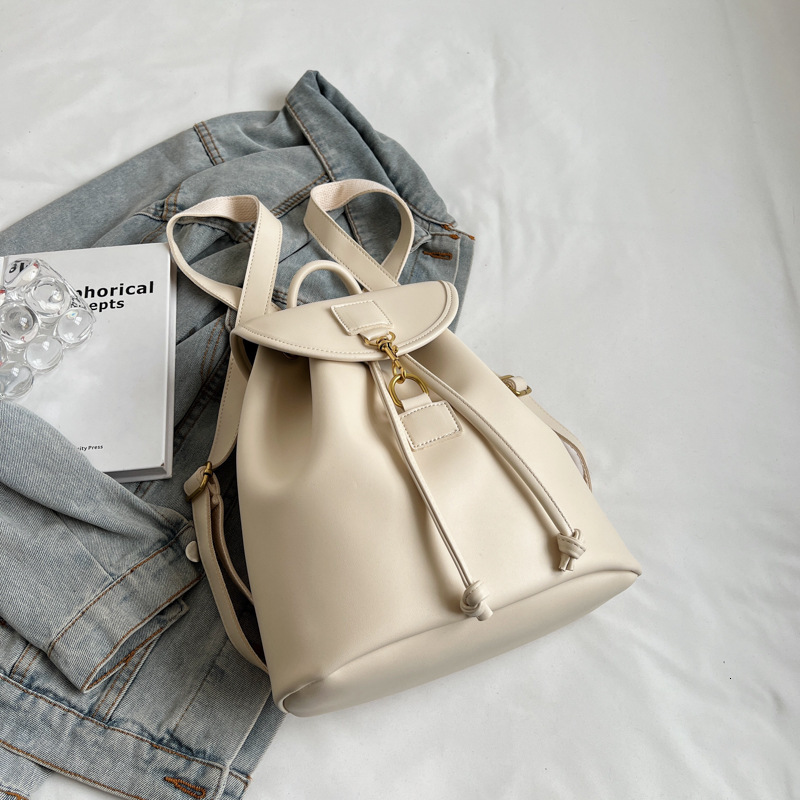 Autumn New Unisex Style Backpack Couple Bag Women's Large Capacity Backpack New Women's Travel Texture Small Backpack Autumn New Designer Ba