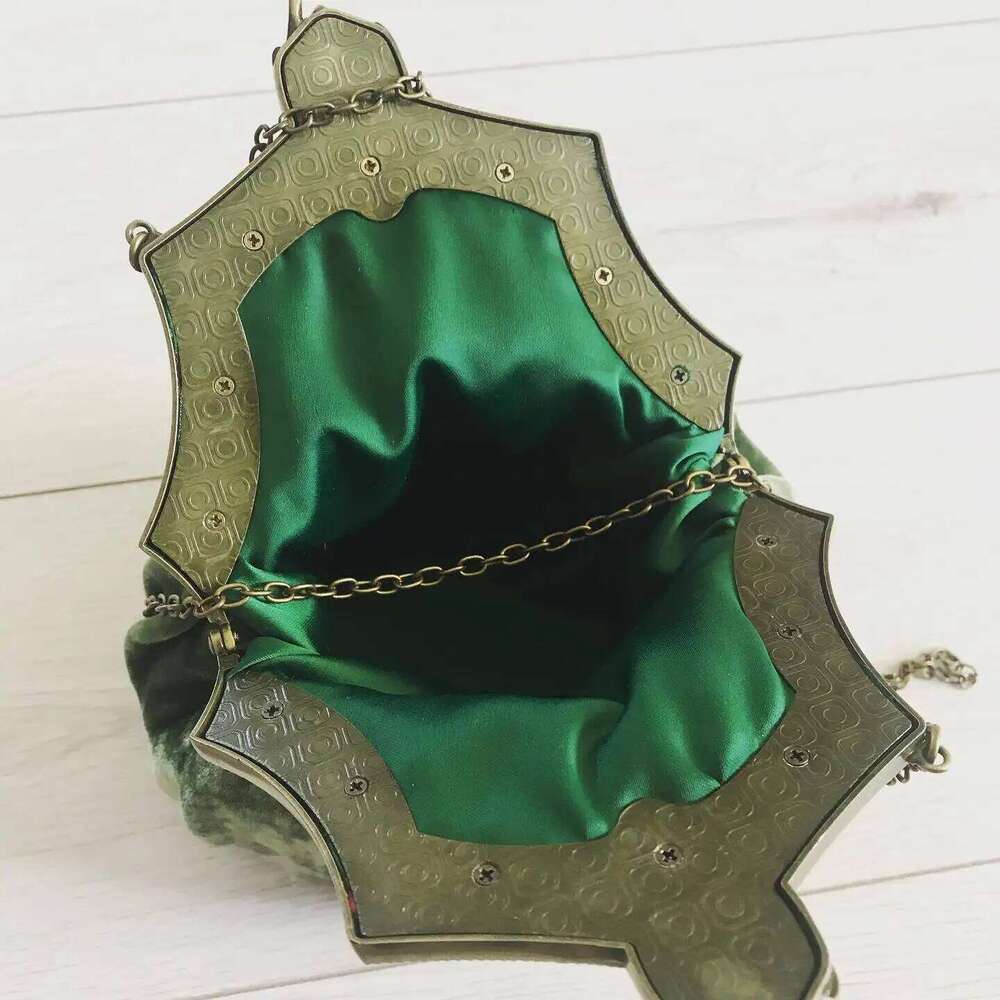 Designer bag 52 Lost In Veet Fabric Soild Purse Metal Frame Kiss Lock Evening Clutch Vintage Nickel Farmyard