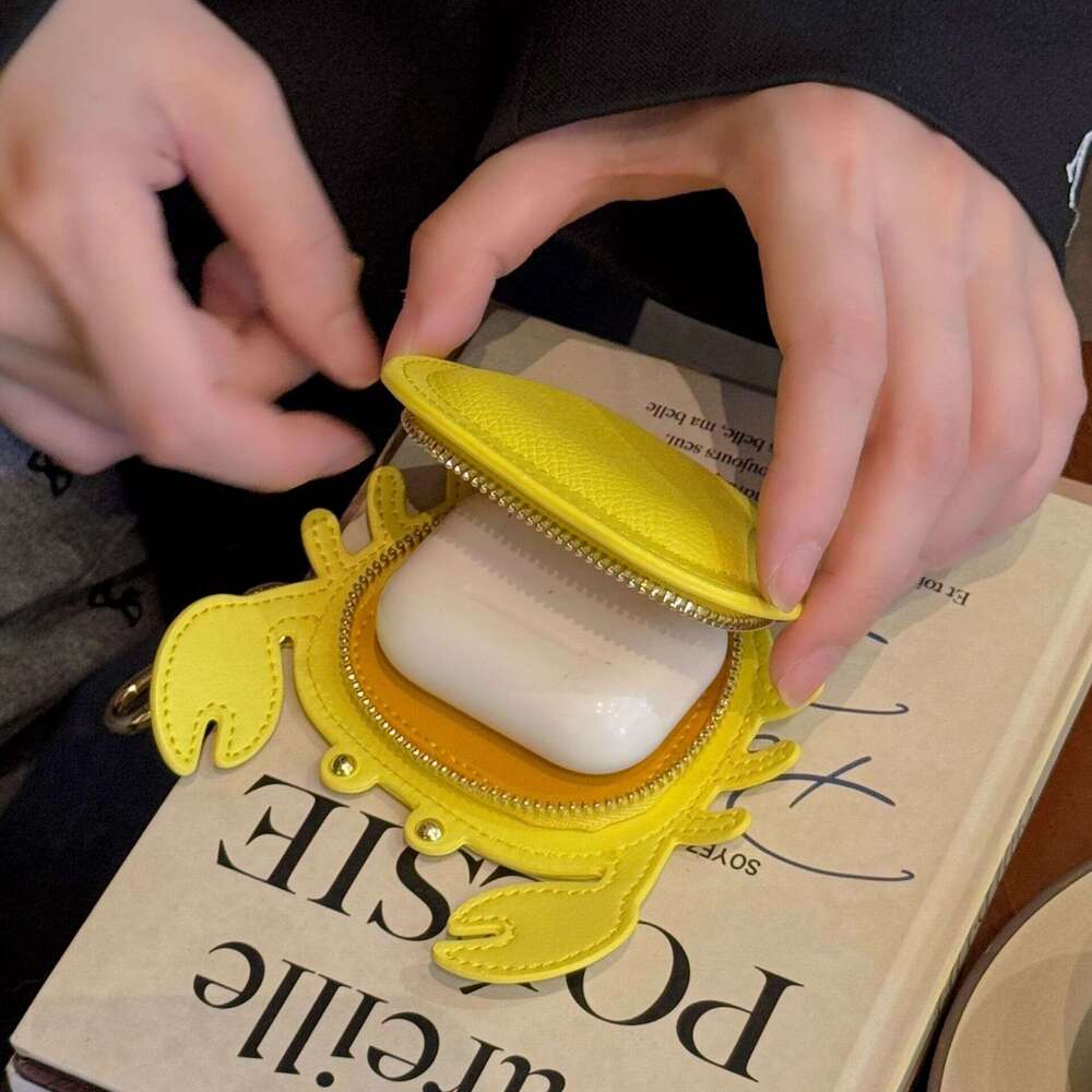 Compatible Apple Bluetooth Earphone Case Cover Pro Protective Shell Metal Buckle 3rd Generation with Lanyard