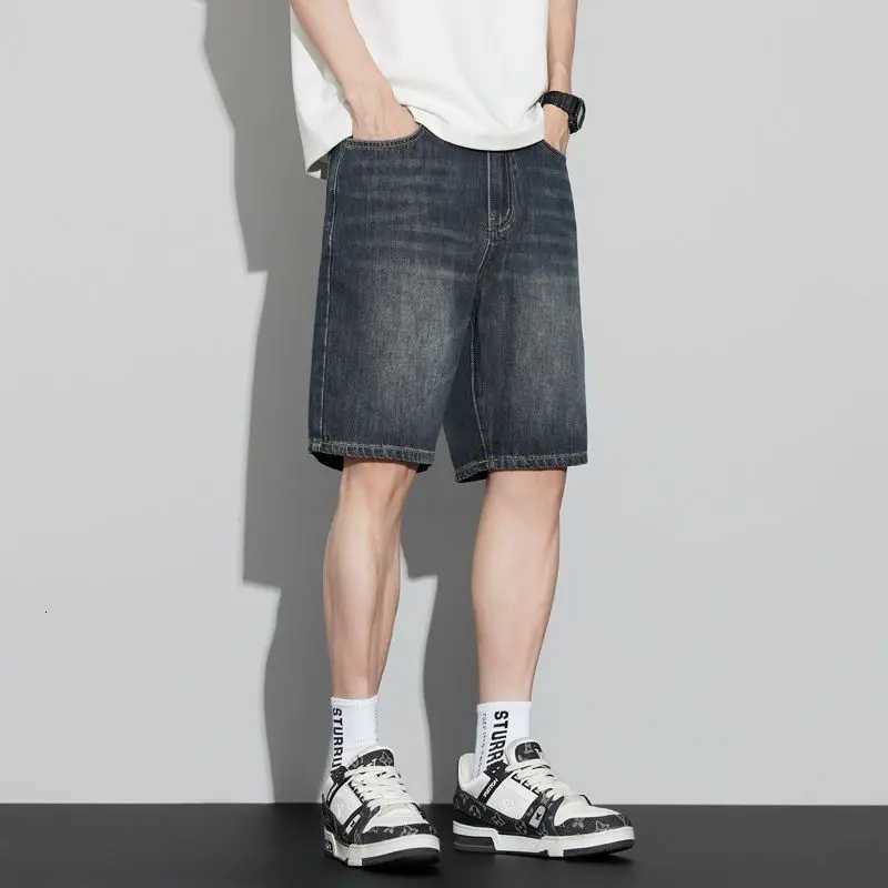 Casual Fashion Shorts Mens Summer New Style Korean RETRO Y2K Short Pants Loose Straight Five-Point Trendy Washed jeans Y250814