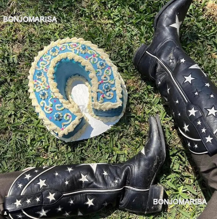 Women Western Boots Embroidered Fashion Chunky Heel Shoes Woman Star Slip On Cowboy Cowgirl Boots Black 250809