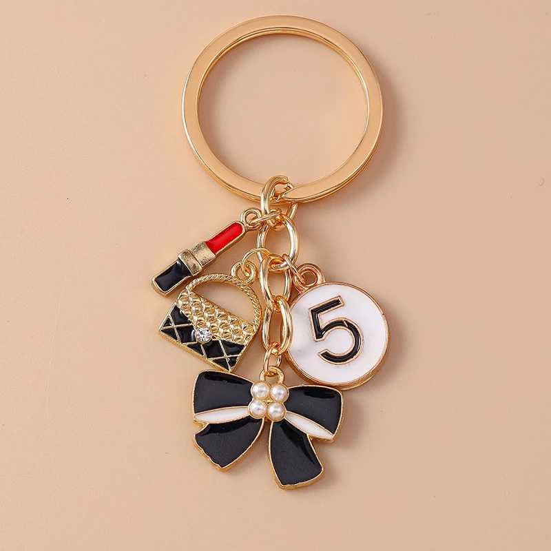 ute Enamel Bowknot Lipstick Keychain Wen Girls Number 5 Key Ring Pendant for Handbag Decoration Handmade Jewelry Gift Y250815