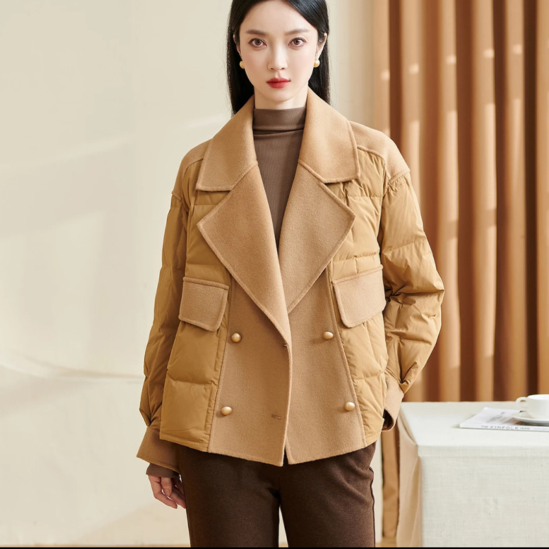 Women's Fleece Outerwear for Autumn/Winter - Short Down-Filled Jacket