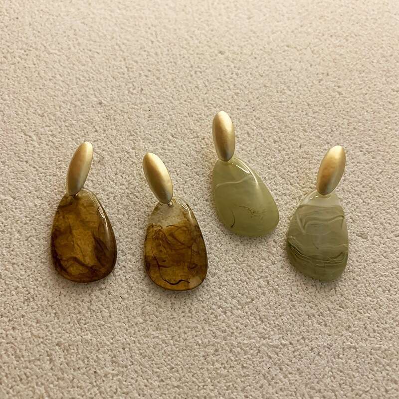 Korean Dongdaemun Design Sense Niche Resin Acrylic Brushed Personality Temperament Minimalist Earrings for Women