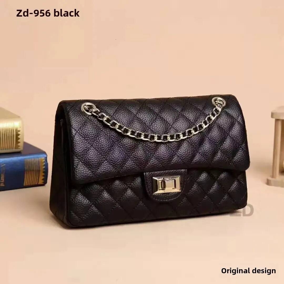 Fashionable Top Layer Cowhide Leather Chain Shoulder Retro Square Buckle Cross-Border Dia Pattern Head Cover Bag