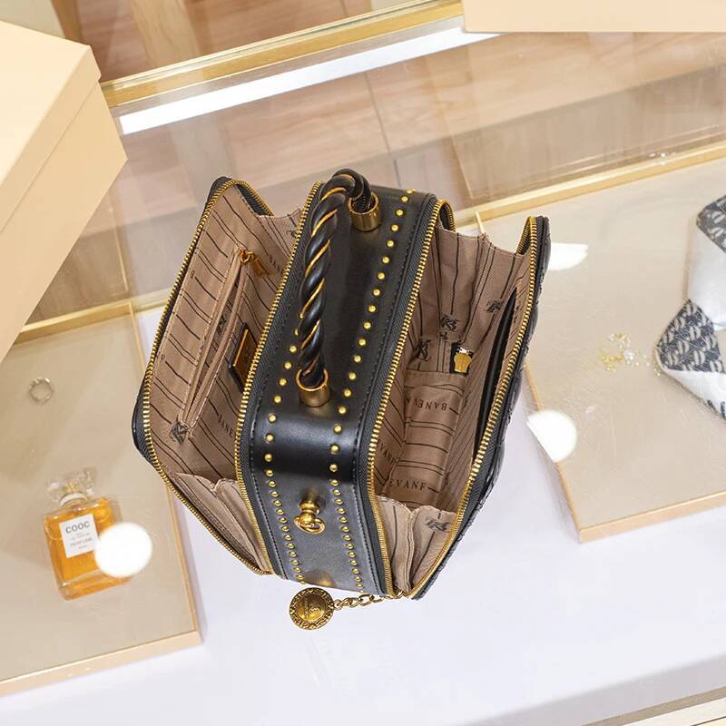 Women's Handbag 2024 New Brand Handbag, Leather Bucket Bag, High-End Designer, One Shoulder Crossbody Box, Small Square Bag
