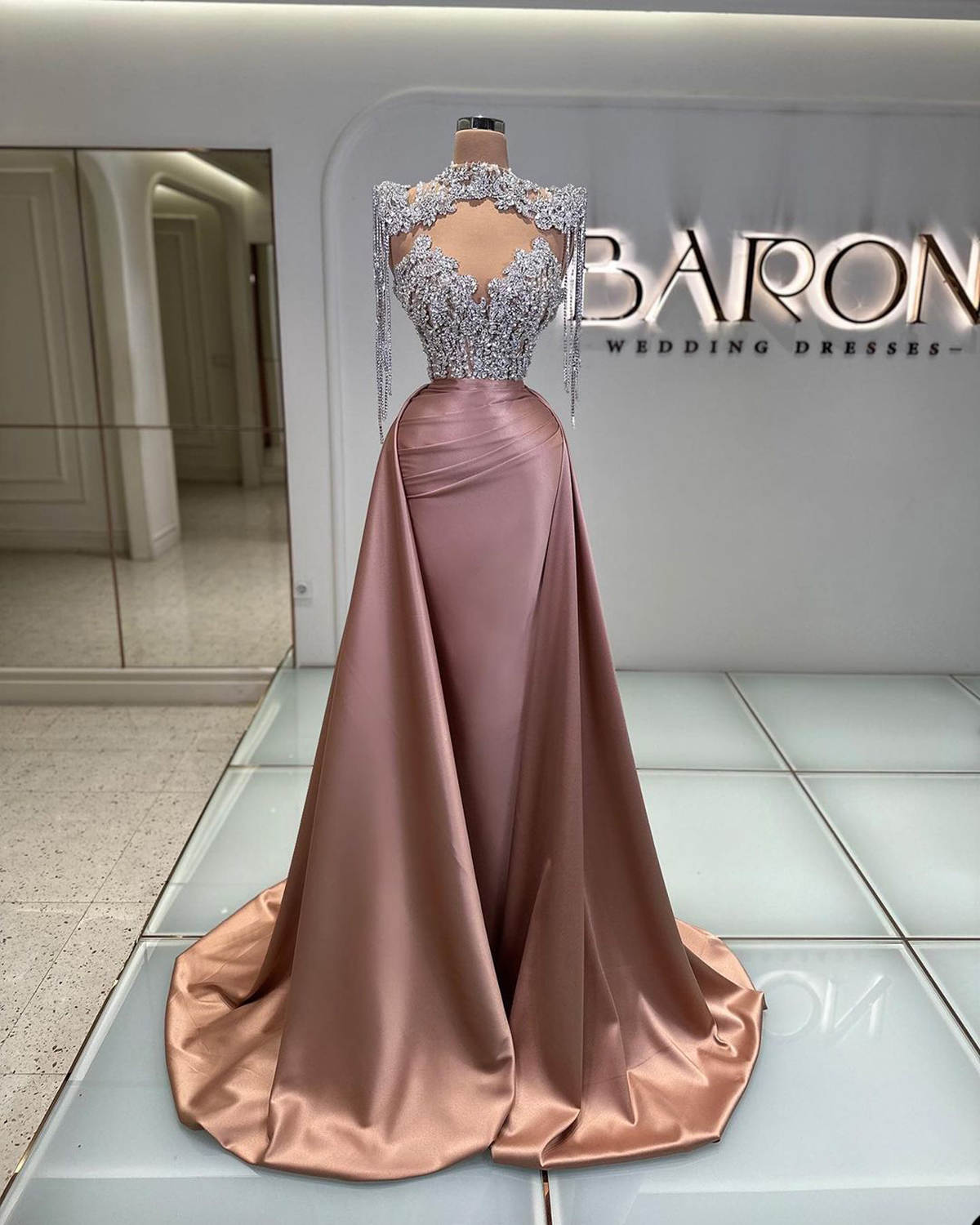 Elegant Mermaid Evening Dresses Strapless Floor Length Party Gowns Crystal Beading Vestidos De Gala Customized