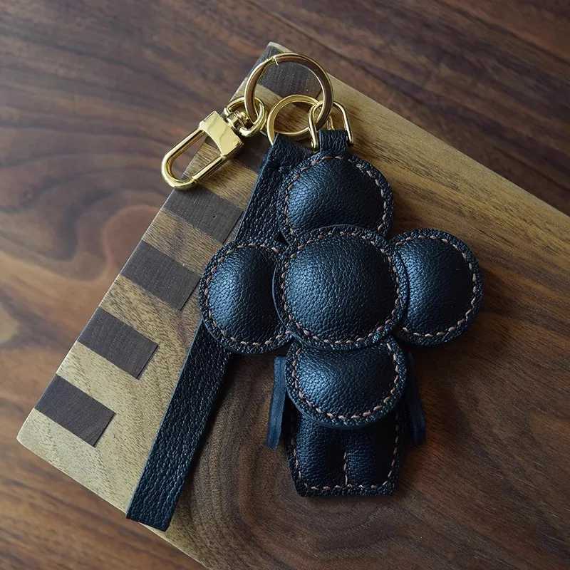 Genuine Leather Pendant Keychain Flower Bag Charm Car Keychain Rope Ring Pendant Decoration Y250815
