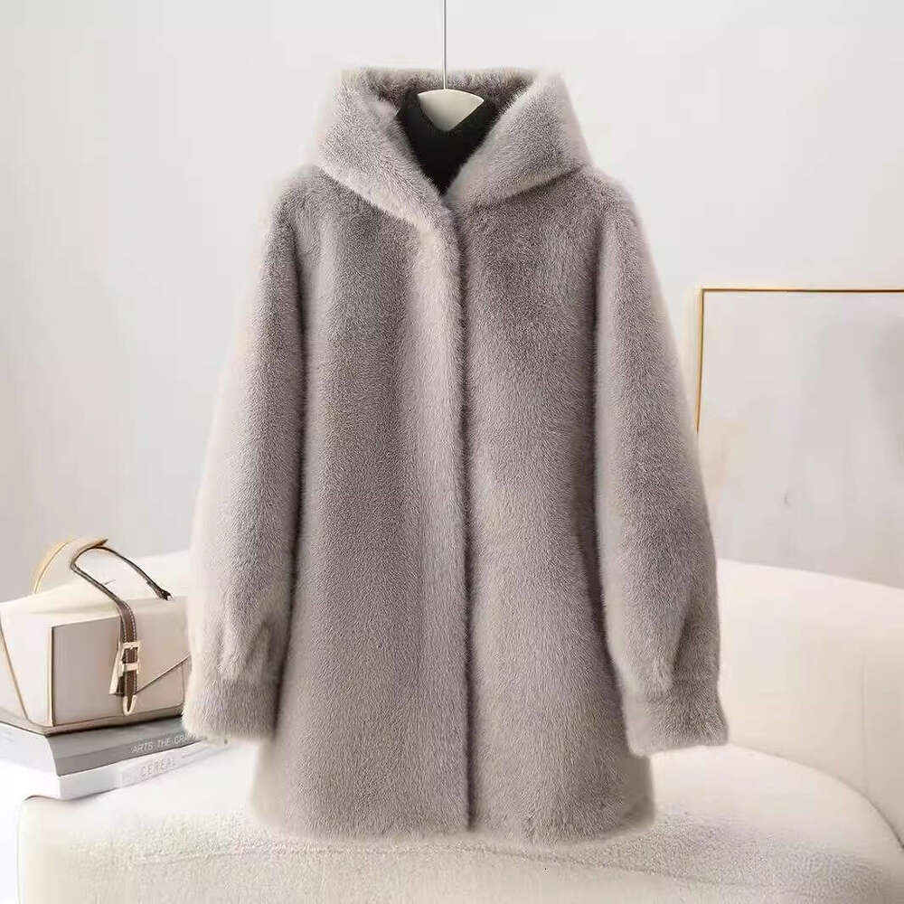 Clothing Autumn And Winter Veet Eco Friendly Fur Women's Mink Hooded Young Medium Length Coat 20250815