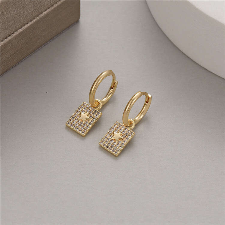 DHcollections Micro Inlaid Full Dia High-end Light Fashion Butterfly Lucky Elephant Women Korean Trend Earrings Exquisite