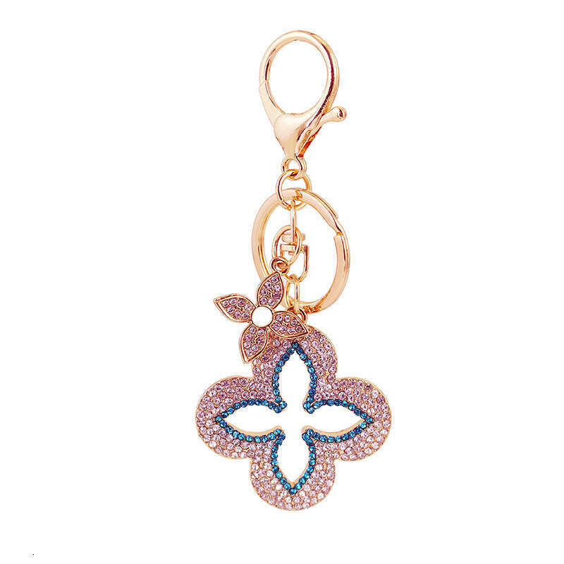 Full Dia Exquisite Four-Leaf Clover Alloy Keychain Accessory Key Chain Gift for Girlfriend Buckle Bag Pendant 1300