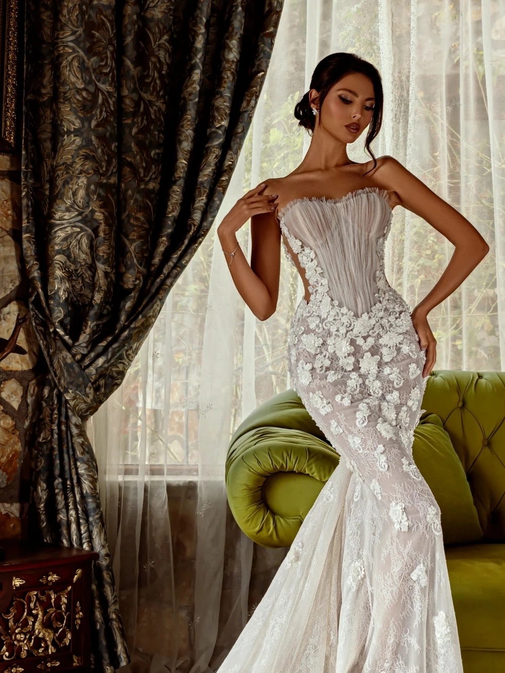 Elegant Wedding Dresses See Through Appliques Bridal Gowns Strapless Sleeveless Illusion Mermaid Backless Customized Vestidos De Novia Plus Size