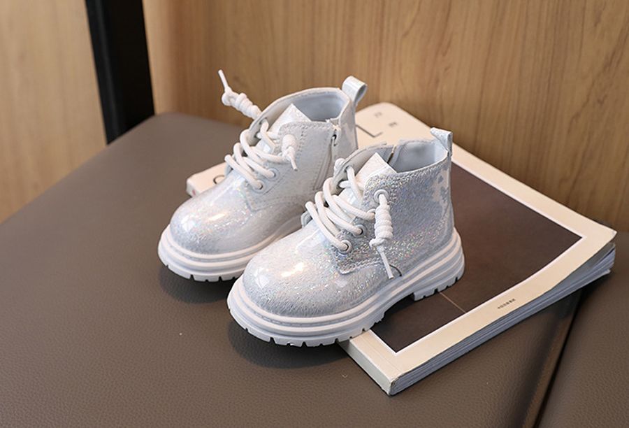 2025 Fashion Clean Glossy Children Snow Boots Platform Shoes Kidsnest Kids Girls Cool Street Style Short Boots for Boys Sizes US 5C-12.5C