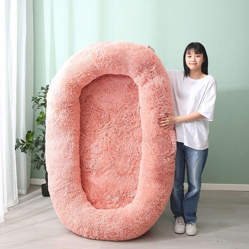 Super large plush pet bed, suitable for large breeds of dogs, super large calming dog bed, a hug shared by humans and pets