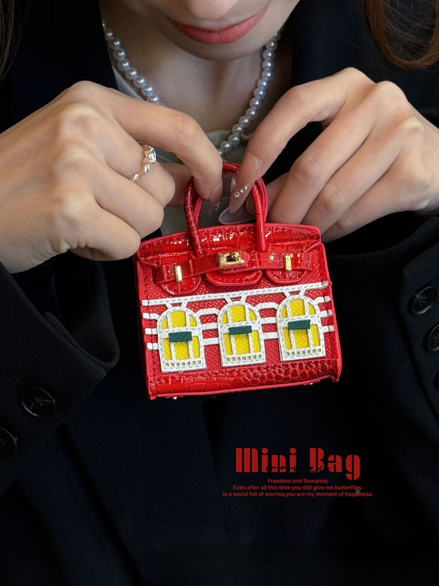 High-Value Mini Pair Bump Window House Pendant Earphone Lipstick Car Key Small Bag Backpack ddmythur