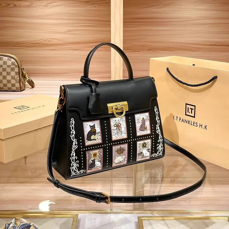 2025 New Fashion Tote With Delicate Cat Painting Pattern Women's Popular And Premium Quality Handheld Bag