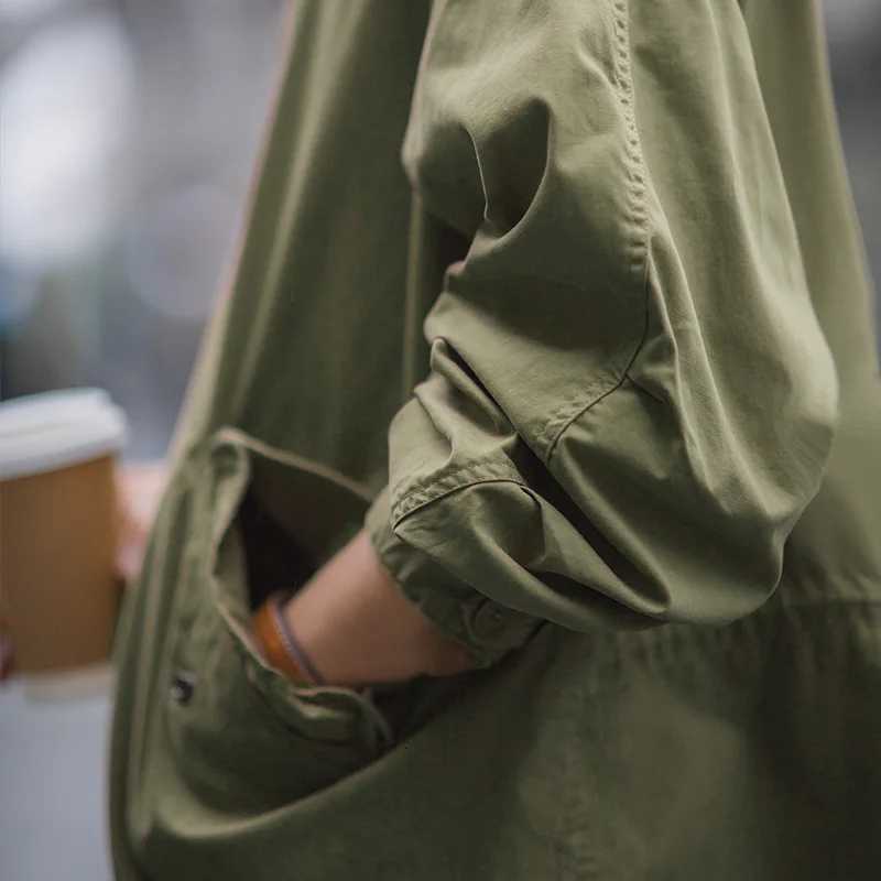Mens Vintage M5 Fishtail Green and Camel Trench Coat Woven Waist Rope Mid-length Oversized Loose Coat for Men W250815