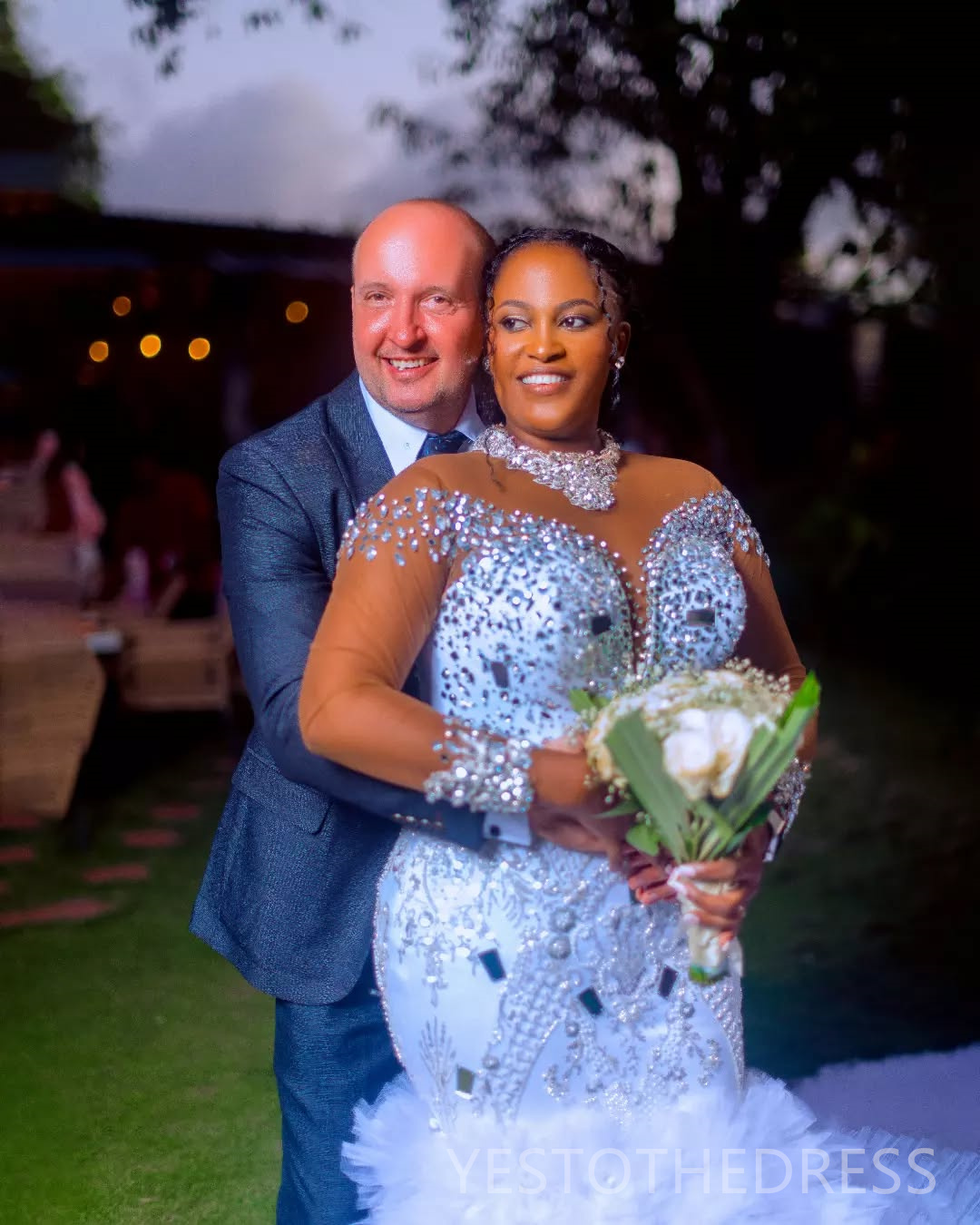 Arabic Aso Ebi Plus Size Off White Mermaid Wedding Dresses 2025 Pearls Beaded Floral Lace Full Sleeves Luxurious Vintage Bridal Gowns Dress D595