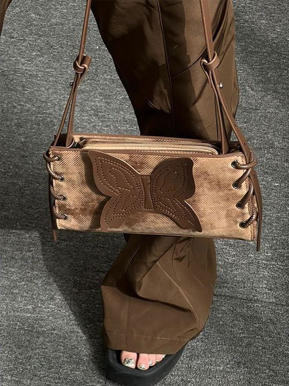 2025 Autumn New Women's Shoulder Bag New Niche Design Spicy Girl Butterfly Underarm Shoulder Bag Trend Autumn New Designer Bag