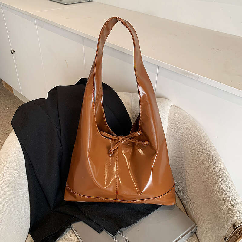 Casual Tote Soft Leather Large Capacity Women 2025 New Bags Designer Fashion Shoulder Handheld Bucket Bag