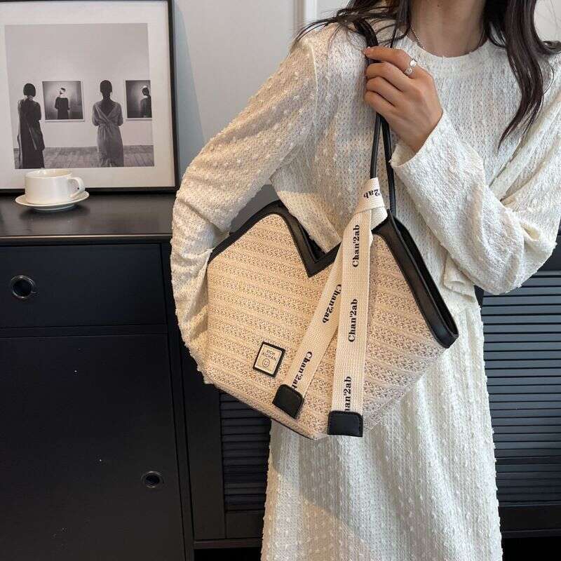 Woven Straw Women's Large Capacity New Summer Versatile Shoulder Texture Popular Commuter Tote Bag