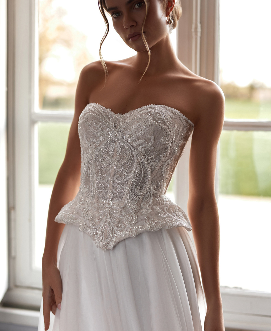 Elegant A Line Women Wedding Dress Strapless Removable Sleeves Bridal Gowns Sequins Lace Backless Sweep Train Dress Customized vestidos de novia