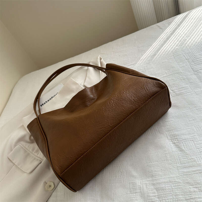 Tote Maillard Large Capacity for Women 2025 Autumn Winter Designer Bags New Trendy Soft Leather Commuter Fashion Single Luxury Shoulder Bag