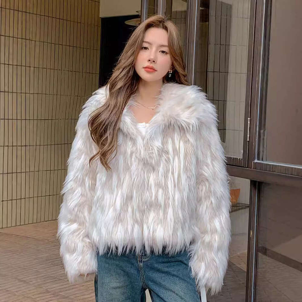 Imitation Fur Coat Women's Winter plus size Short Top Loose Single-breasted Colorblock Lapel Thickened Plush Coat Women