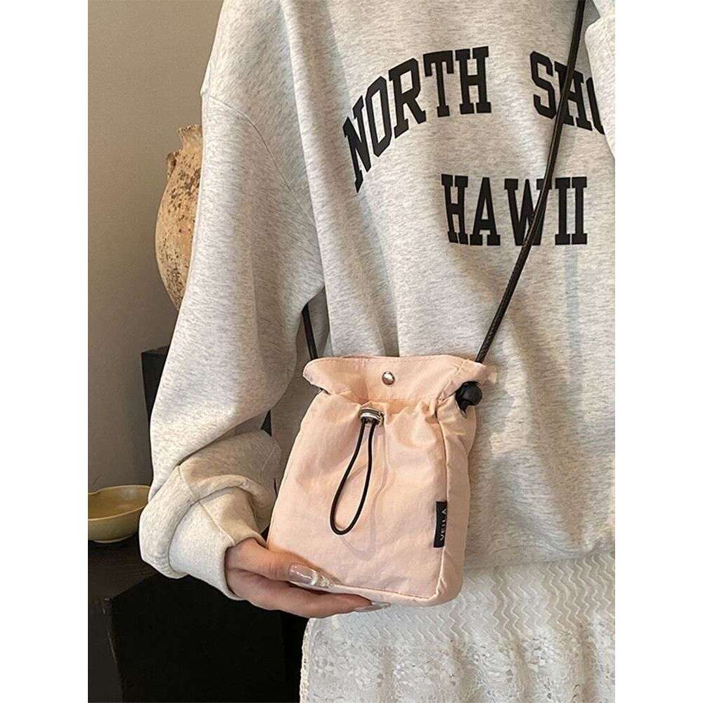 Crossbody women's fashion Oxford shoulder 2024 summer new walking mini phone small bag, cloth bag