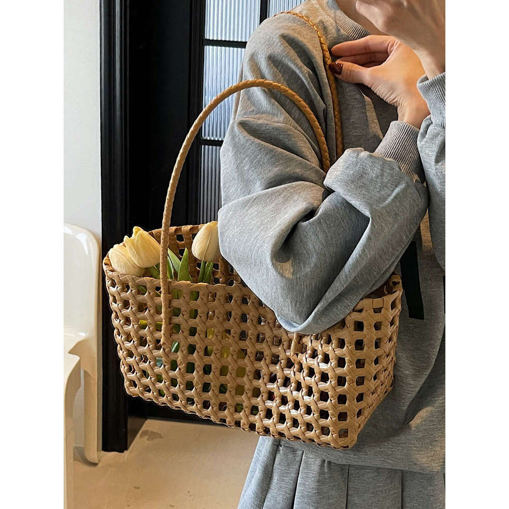 LEFTSIDE Small Solid Color Weave Tote for Women Fashion Summer Shoulder Bags Simple Handbags Hollow Out Beach Bag