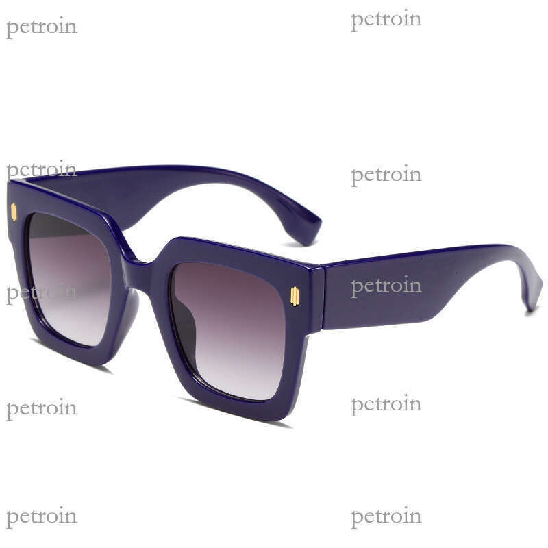 New Fashion Versatile UV Protection with Rivets Oversized Square Frame Sunglasses