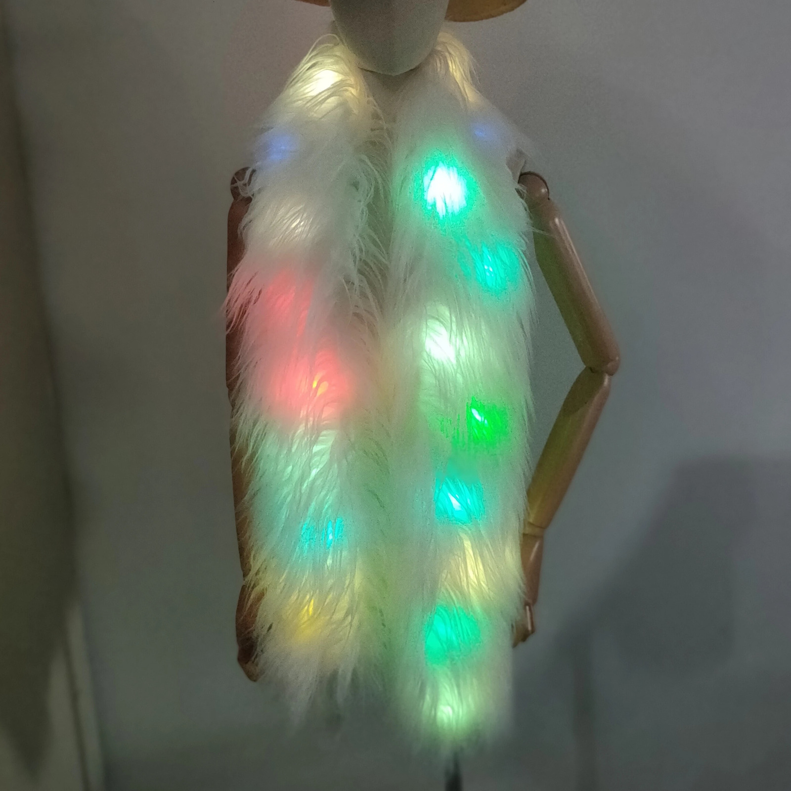 Autumn and winter faux fur fashion casual holiday party LED glow warm scarf 250808