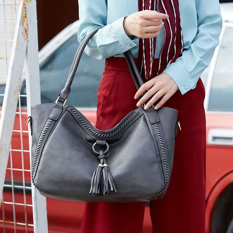 Vintage Tassel Shoulder Bucket Bag