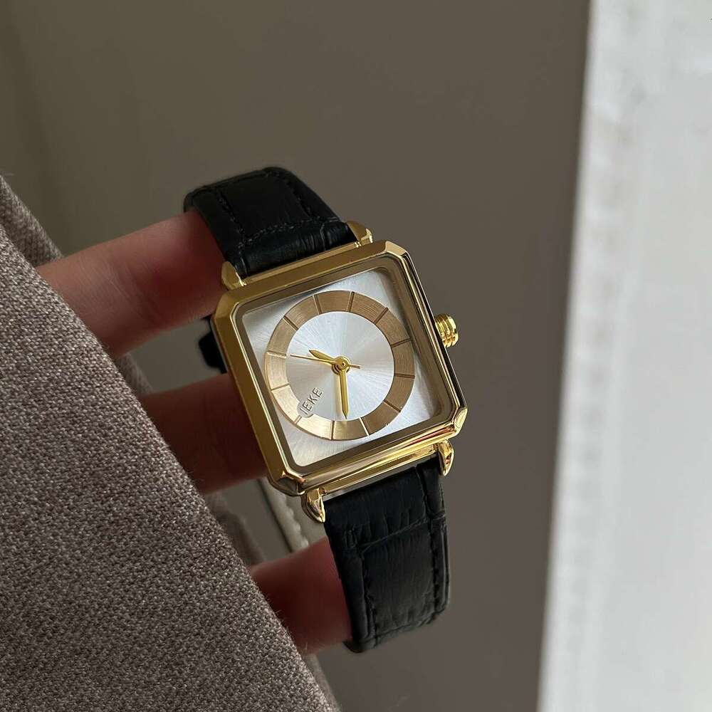 Simple Fashionable High-end Niche Compact Designer Elegant Square Small for Women Dial Women's Watch