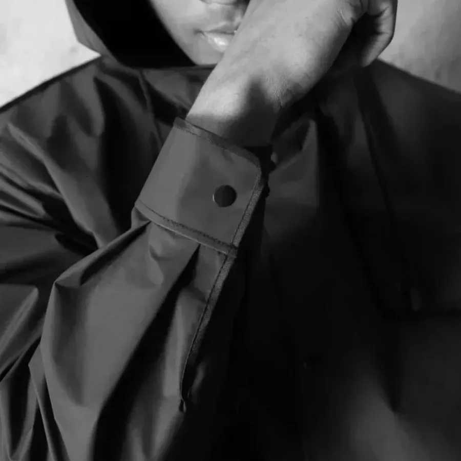 Disposable Transparent Raincoat | Long Full-Body Rainproof Poncho | Unisex Portable Adult Rain Gear | Emergency Waterproof Cover Y250814