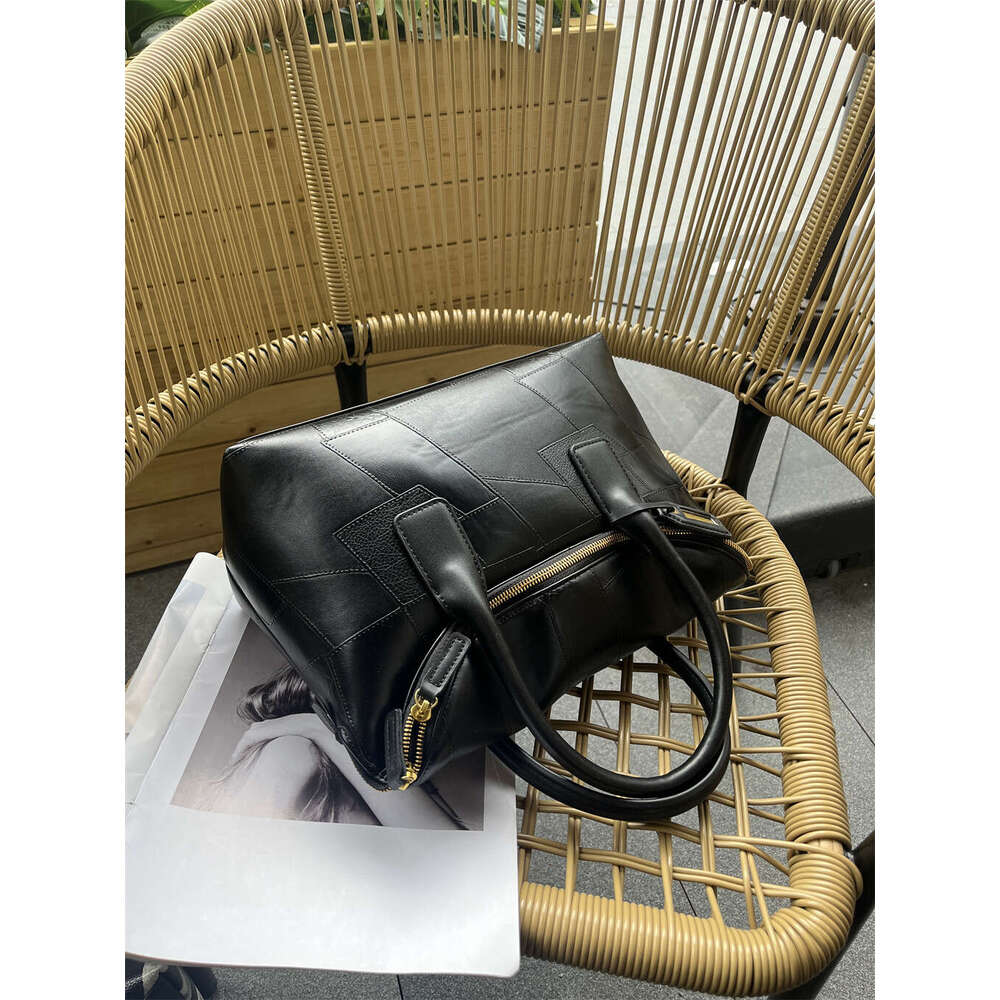 2025 New Design High-End Handbag Single Shoulder Crossbody Pillow Soft Leather Small Bag