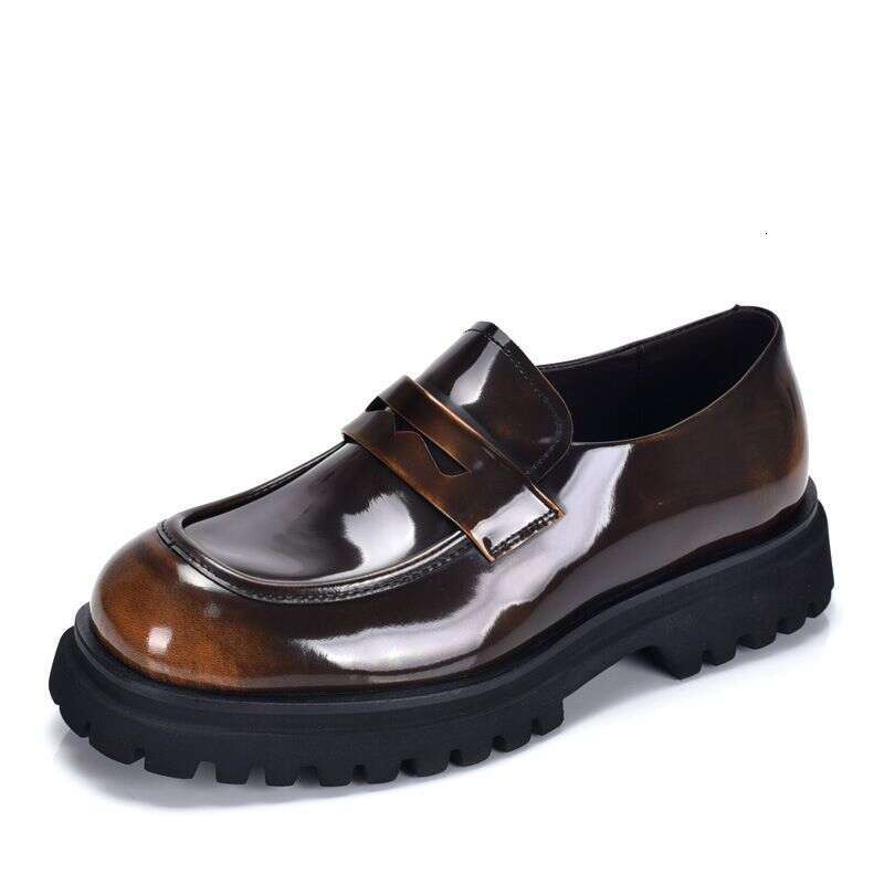 Thick Soled Loafers, Korean Version, Casual Trendy. First Layer Cowhide, One Step Shiny Leather, Comfortable And
