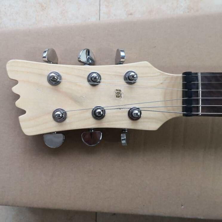 Custom Ventures Johnny Ramone Mosrite Mark II Deluxe White Guitar