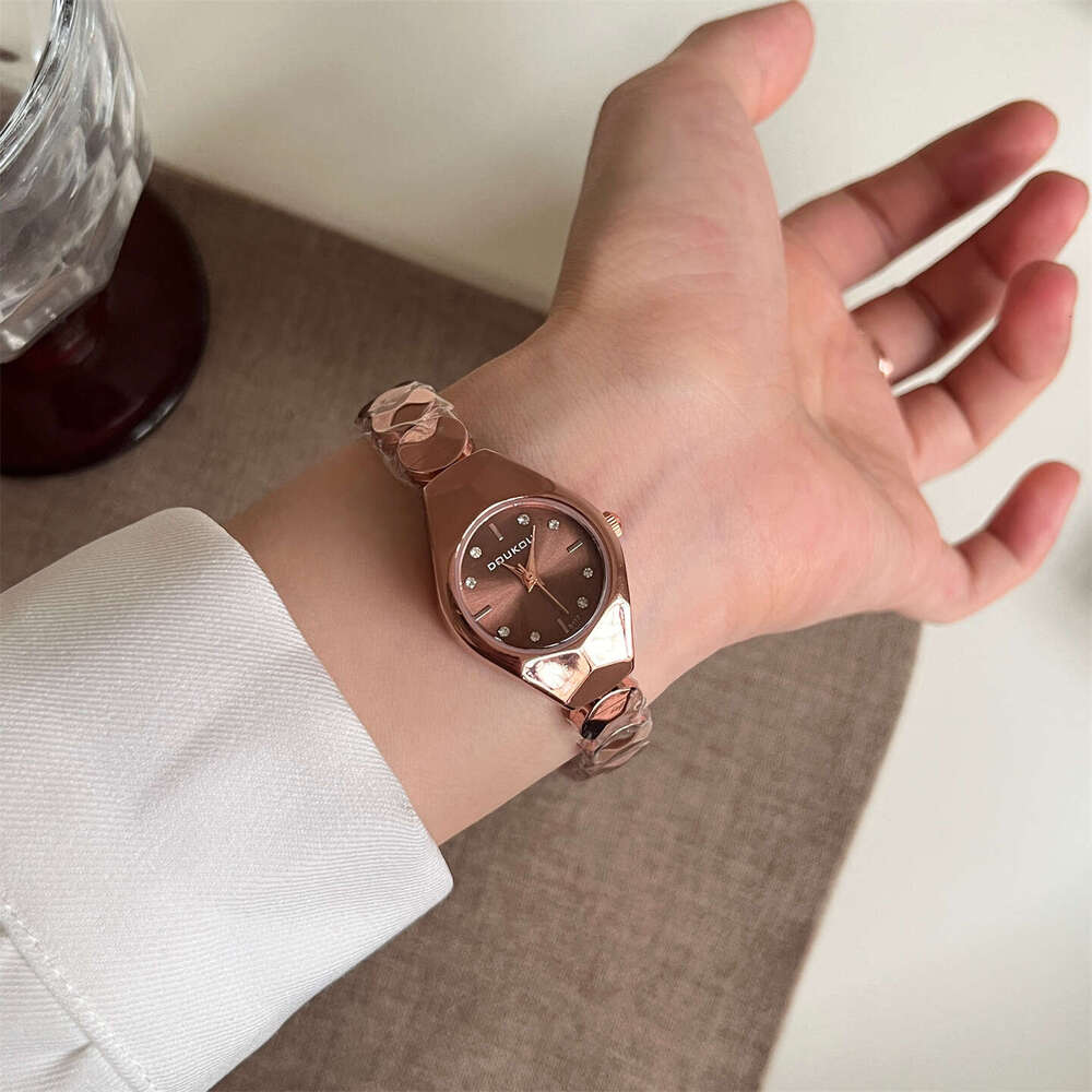 Designer Watch for Women, Compact Thin Strap, Exquisite Korean Version, Fresh Chic Style, Women Small Dial, Student Simple