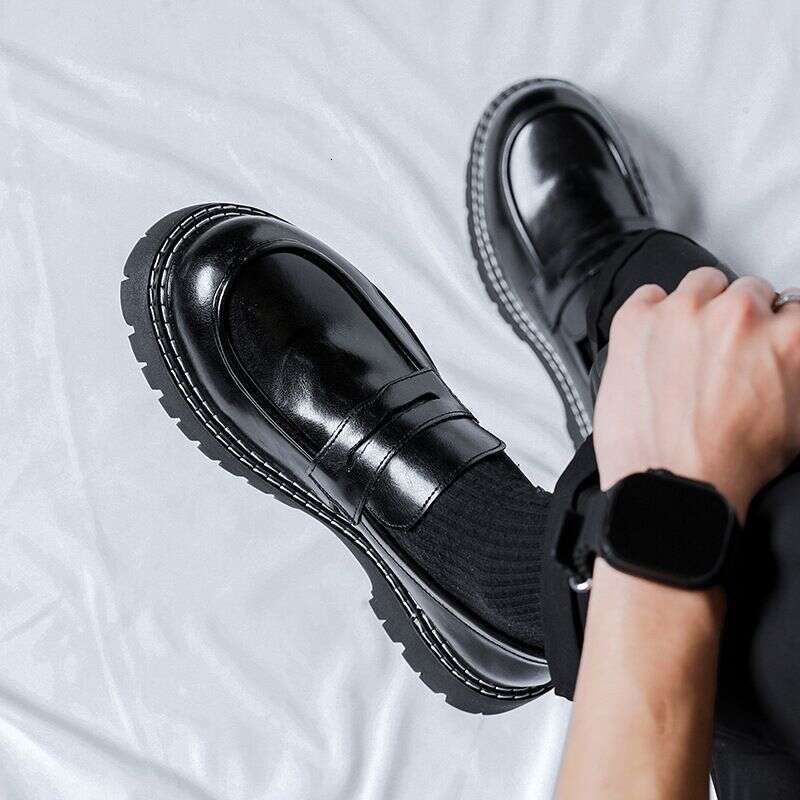 Thick Soled Loafers For Men's Summer 2025, Black Small Leather Shoes, British Style, High-end Feel, Lazy Person Kicks