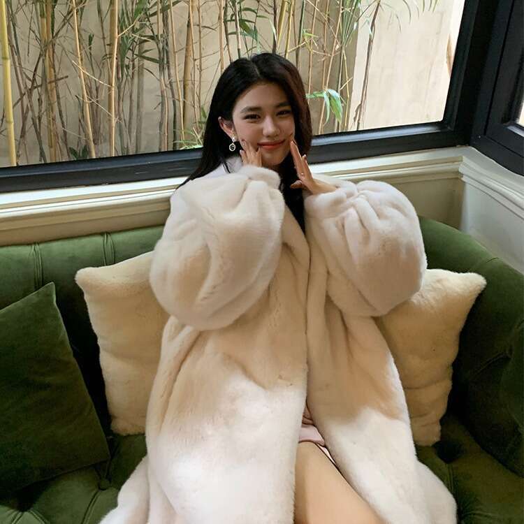 Eco-Friendly Long Loose Thickened Real Fur Coat Women's West Style Lapel Leather Jacket Artificial Mink Velvet Integrated Outerw