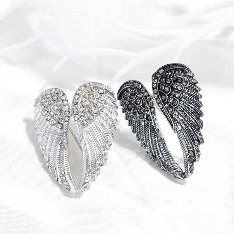 Fashion Crystal Angel Wing Brooch Pins Jewelry Women Men XJ250815