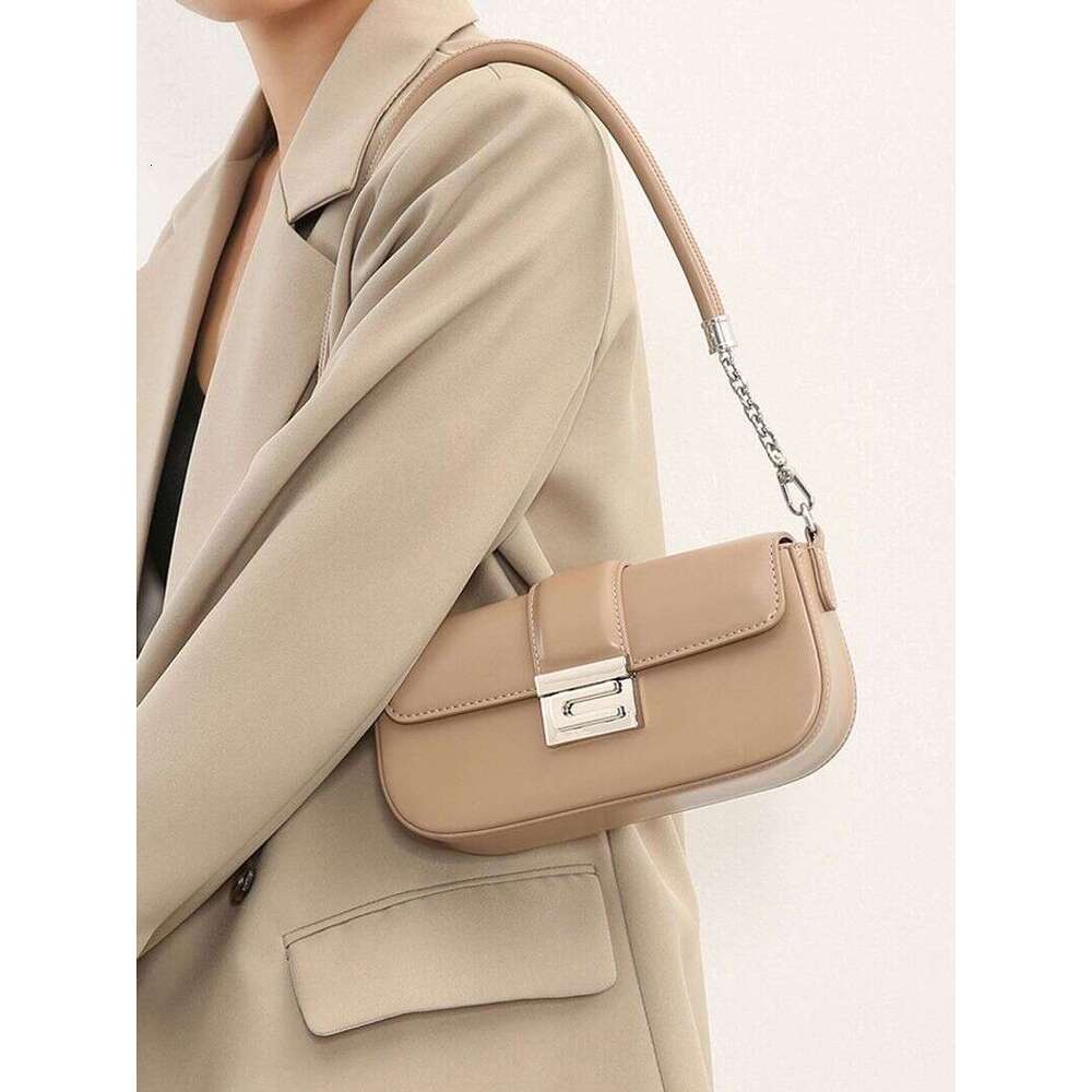 Niche Women's Underarm 2025 Spring And Summer New High-End Light Shoulder Bag Long Stick Chain Multifunctional Crossbody Fashion Hundreds