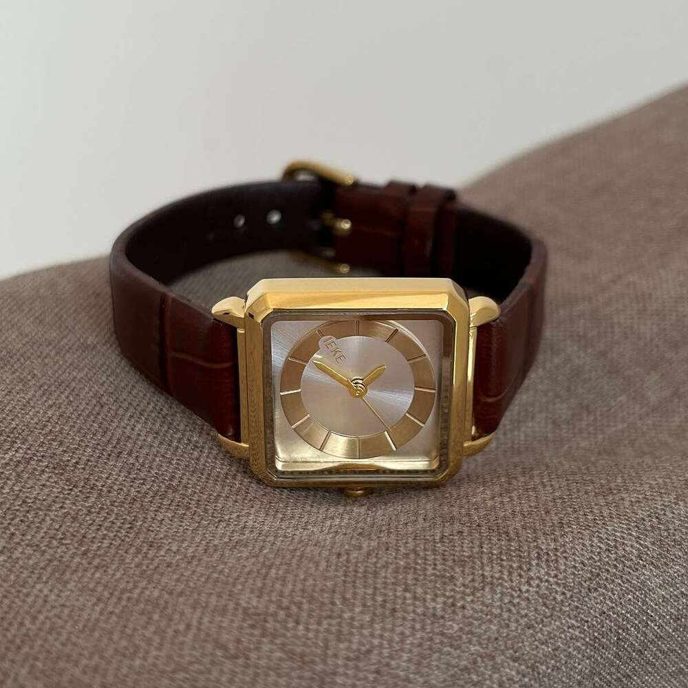 Simple Fashionable High-end Niche Compact Designer Elegant Square Small for Women Dial Women's Watch