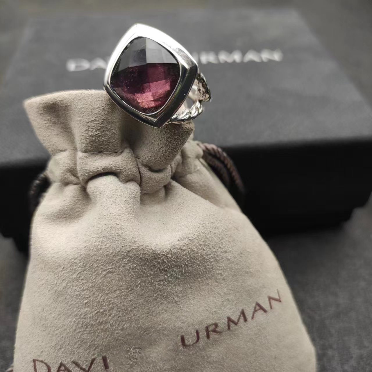 2026 925 Sterling Silver Christmas New DY Jewelry Retro Ring Couple Trend Fashion Simple Spiral Design Colored Crystal Ring for Men and Women To Wear
